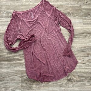 American Eagle long sleeve shirt